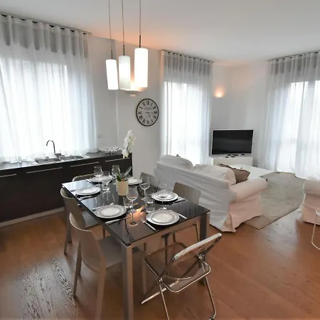 Apartment Corso Genova By Interhome *