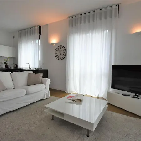 شقة Corso Genova By Interhome *